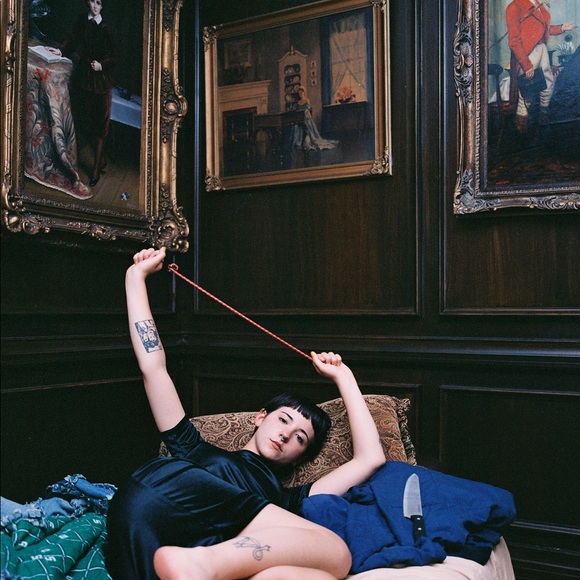 Meet your Posher, Mia - Picture 4 of 7